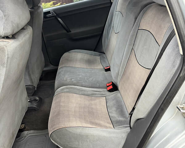 Серый Фольксваген Поло, объемом двигателя 1.39 л и пробегом 205 тыс. км за 3300 $, фото 9 на Automoto.ua