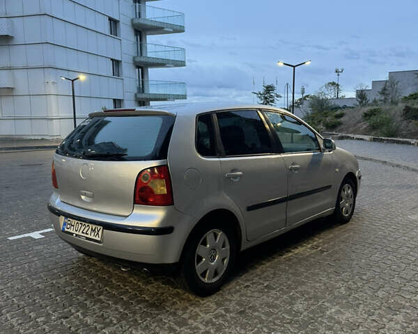 Серый Фольксваген Поло, объемом двигателя 1.2 л и пробегом 260 тыс. км за 3800 $, фото 4 на Automoto.ua