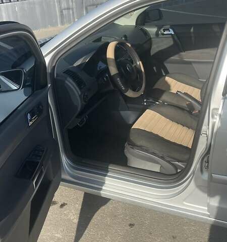 Серый Фольксваген Поло, объемом двигателя 1.4 л и пробегом 219 тыс. км за 4200 $, фото 22 на Automoto.ua