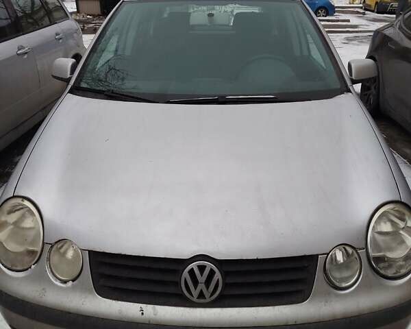 Серый Фольксваген Поло, объемом двигателя 1.2 л и пробегом 206 тыс. км за 2600 $, фото 7 на Automoto.ua