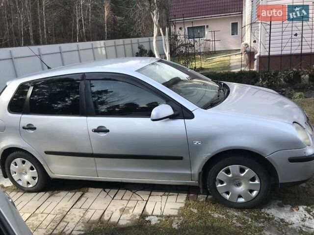 Серый Фольксваген Поло, объемом двигателя 1.4 л и пробегом 200 тыс. км за 4000 $, фото 9 на Automoto.ua