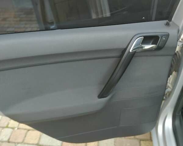 Серый Фольксваген Поло, объемом двигателя 1.39 л и пробегом 140 тыс. км за 4200 $, фото 13 на Automoto.ua