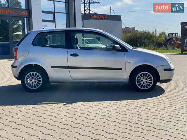 Серый Фольксваген Поло, объемом двигателя 1.2 л и пробегом 217 тыс. км за 2999 $, фото 5 на Automoto.ua
