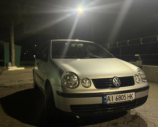 Серый Фольксваген Поло, объемом двигателя 1.4 л и пробегом 251 тыс. км за 3750 $, фото 1 на Automoto.ua