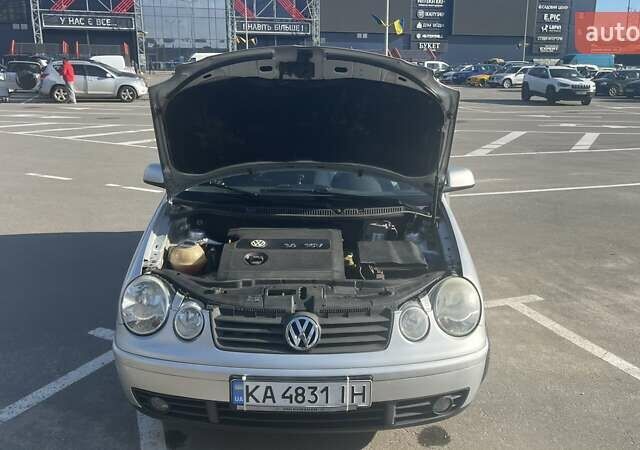 Серый Фольксваген Поло, объемом двигателя 1.4 л и пробегом 219 тыс. км за 4200 $, фото 10 на Automoto.ua