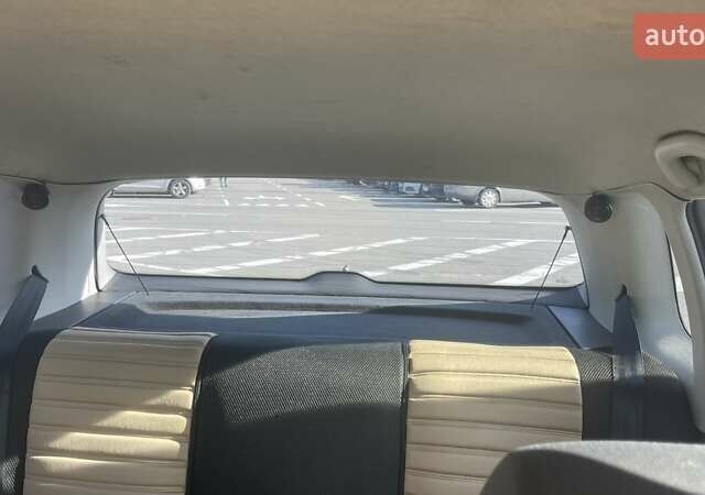 Серый Фольксваген Поло, объемом двигателя 1.4 л и пробегом 219 тыс. км за 4200 $, фото 19 на Automoto.ua