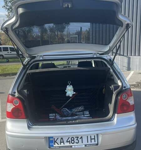 Серый Фольксваген Поло, объемом двигателя 1.4 л и пробегом 219 тыс. км за 4200 $, фото 8 на Automoto.ua