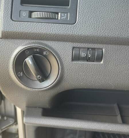 Серый Фольксваген Поло, объемом двигателя 1.4 л и пробегом 219 тыс. км за 4200 $, фото 32 на Automoto.ua