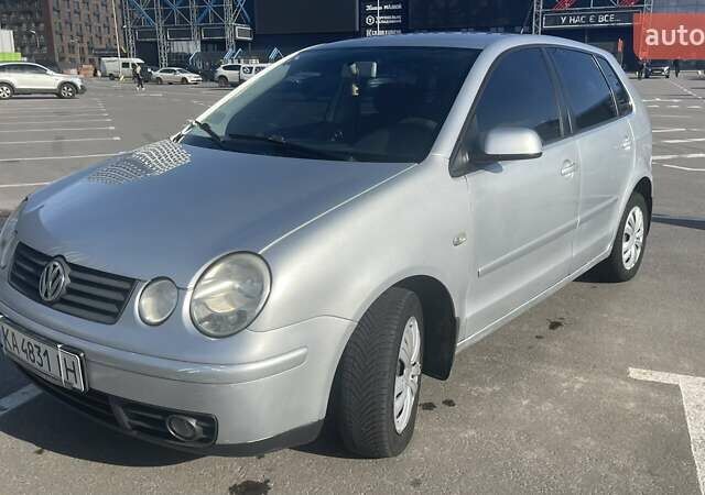 Серый Фольксваген Поло, объемом двигателя 1.4 л и пробегом 219 тыс. км за 4200 $, фото 3 на Automoto.ua