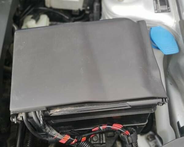 Серый Фольксваген Поло, объемом двигателя 1.39 л и пробегом 140 тыс. км за 4200 $, фото 17 на Automoto.ua