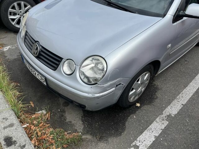 Серый Фольксваген Поло, объемом двигателя 1.2 л и пробегом 220 тыс. км за 4500 $, фото 4 на Automoto.ua