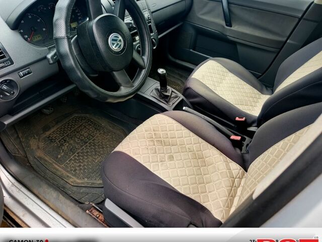 Сірий Фольксваген Поло, об'ємом двигуна 1.4 л та пробігом 0 тис. км за 2850 $, фото 4 на Automoto.ua