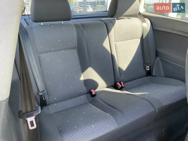 Серый Фольксваген Поло, объемом двигателя 1.2 л и пробегом 217 тыс. км за 2999 $, фото 18 на Automoto.ua