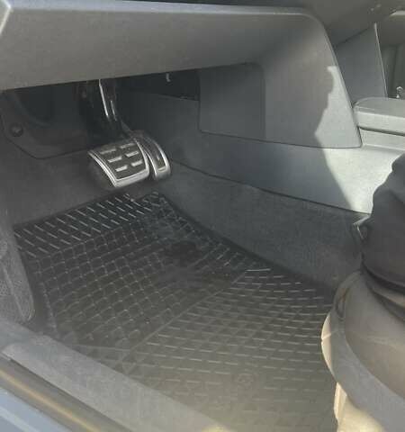 Серый Фольксваген Поло, объемом двигателя 1.4 л и пробегом 219 тыс. км за 4200 $, фото 24 на Automoto.ua