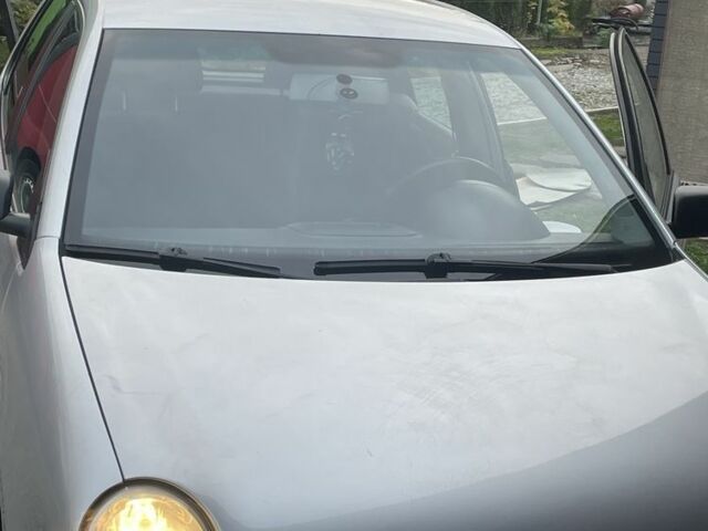 Сірий Фольксваген Поло, об'ємом двигуна 1.4 л та пробігом 2 тис. км за 3000 $, фото 2 на Automoto.ua