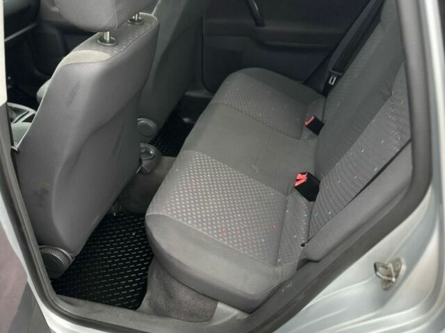 Серый Фольксваген Поло, объемом двигателя 1.2 л и пробегом 120 тыс. км за 3550 $, фото 7 на Automoto.ua