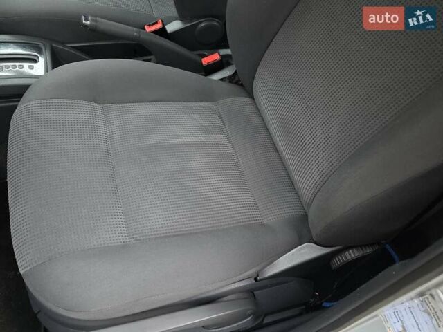 Серый Фольксваген Поло, объемом двигателя 1.4 л и пробегом 224 тыс. км за 4450 $, фото 20 на Automoto.ua