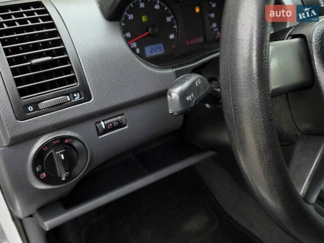 Серый Фольксваген Поло, объемом двигателя 1.4 л и пробегом 224 тыс. км за 4450 $, фото 22 на Automoto.ua