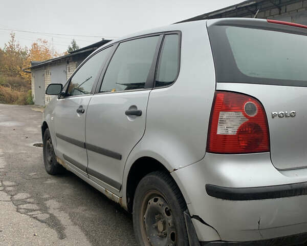 Сірий Фольксваген Поло, об'ємом двигуна 1.2 л та пробігом 212 тис. км за 3000 $, фото 3 на Automoto.ua