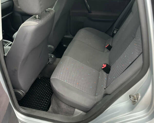 Серый Фольксваген Поло, объемом двигателя 1.2 л и пробегом 250 тыс. км за 3700 $, фото 9 на Automoto.ua