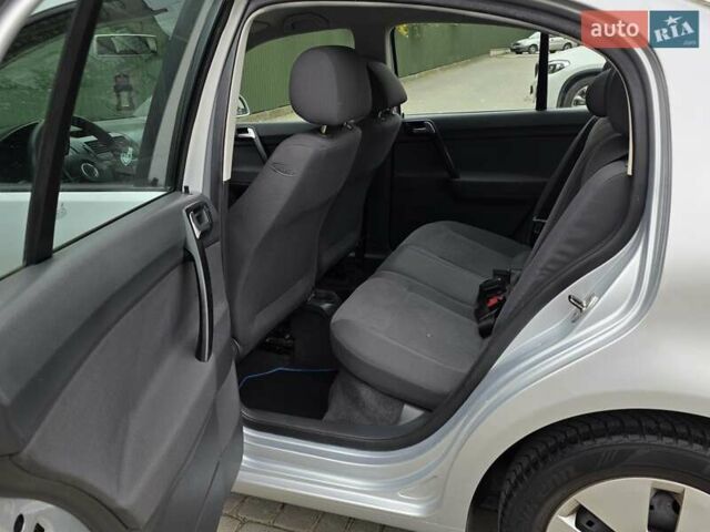 Серый Фольксваген Поло, объемом двигателя 1.4 л и пробегом 224 тыс. км за 4450 $, фото 24 на Automoto.ua