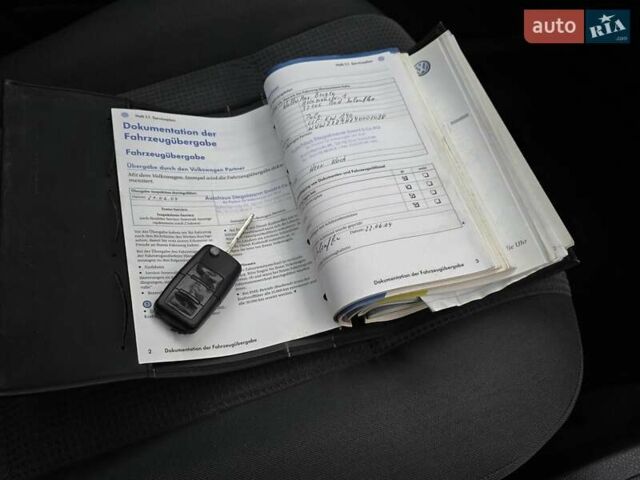 Серый Фольксваген Поло, объемом двигателя 1.4 л и пробегом 224 тыс. км за 4450 $, фото 36 на Automoto.ua