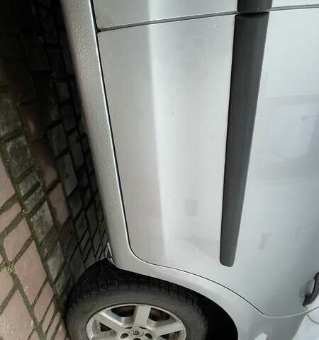 Серый Фольксваген Поло, объемом двигателя 1.39 л и пробегом 331 тыс. км за 3800 $, фото 7 на Automoto.ua