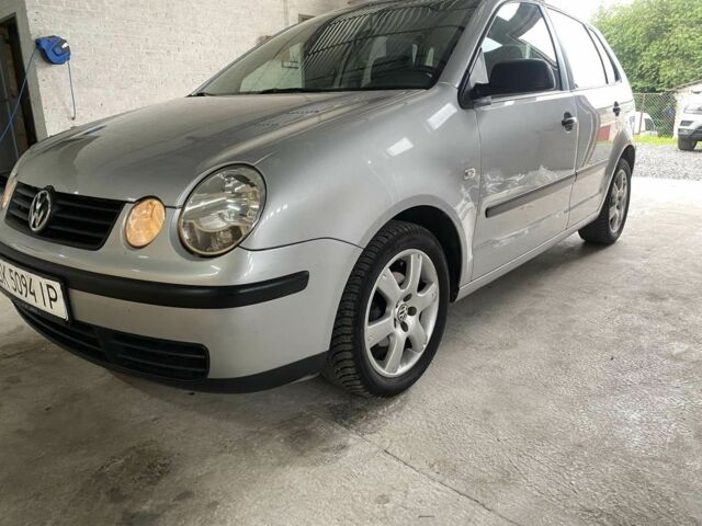 Серый Фольксваген Поло, объемом двигателя 1.2 л и пробегом 180 тыс. км за 3800 $, фото 13 на Automoto.ua