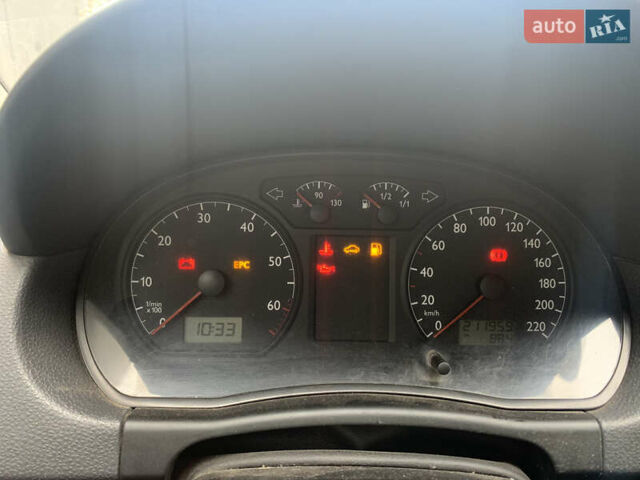 Сірий Фольксваген Поло, об'ємом двигуна 1.2 л та пробігом 212 тис. км за 3000 $, фото 7 на Automoto.ua