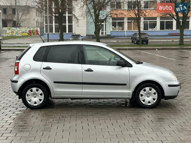 Серый Фольксваген Поло, объемом двигателя 1.2 л и пробегом 250 тыс. км за 3700 $, фото 6 на Automoto.ua