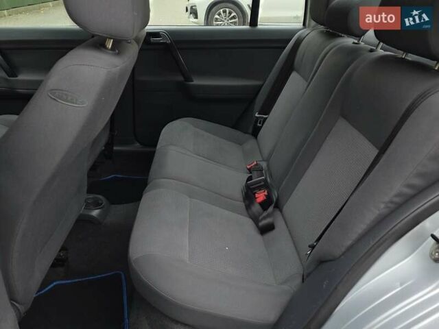 Серый Фольксваген Поло, объемом двигателя 1.4 л и пробегом 224 тыс. км за 4450 $, фото 25 на Automoto.ua