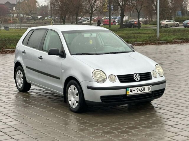 Серый Фольксваген Поло, объемом двигателя 1.2 л и пробегом 120 тыс. км за 3550 $, фото 1 на Automoto.ua