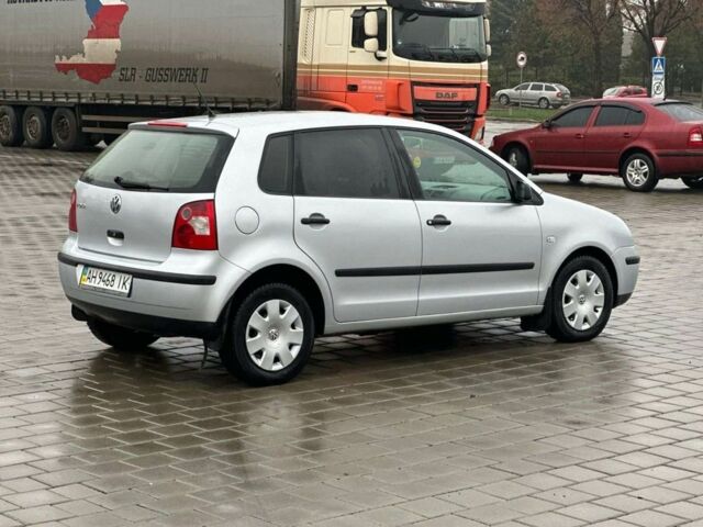 Серый Фольксваген Поло, объемом двигателя 1.2 л и пробегом 120 тыс. км за 3550 $, фото 4 на Automoto.ua