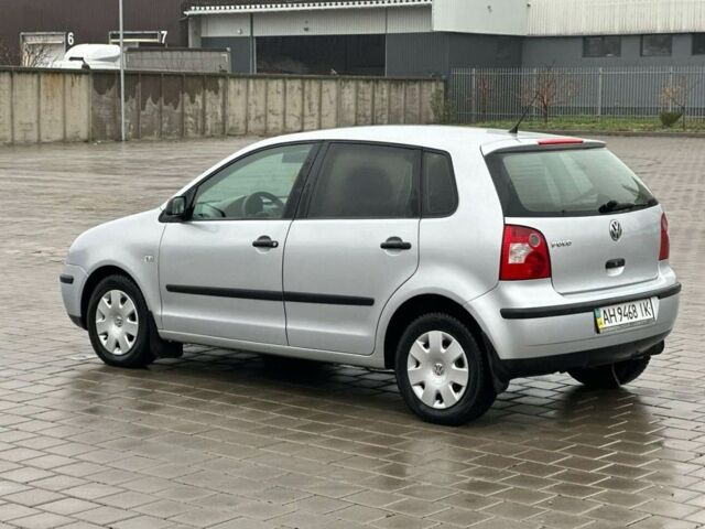 Серый Фольксваген Поло, объемом двигателя 1.2 л и пробегом 120 тыс. км за 3550 $, фото 2 на Automoto.ua