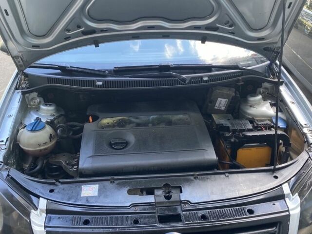 Фольксваген Поло 2005 в Кропивницком (Кировограде) на Automoto.ua Серый Фольксваген Поло, объемом двигателя 1.4 л и пробегом 444 тыс. км за 3500 $, фото 6 на Automoto.ua