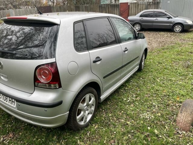 Серый Фольксваген Поло, объемом двигателя 1.2 л и пробегом 163 тыс. км за 3800 $, фото 2 на Automoto.ua