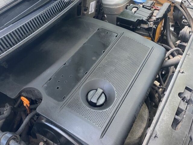 Фольксваген Поло 2005 в Кропивницком (Кировограде) на Automoto.ua Серый Фольксваген Поло, объемом двигателя 1.4 л и пробегом 444 тыс. км за 3500 $, фото 4 на Automoto.ua