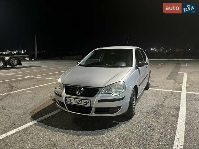 Серый Фольксваген Поло, объемом двигателя 1.42 л и пробегом 323 тыс. км за 4300 $, фото 11 на Automoto.ua