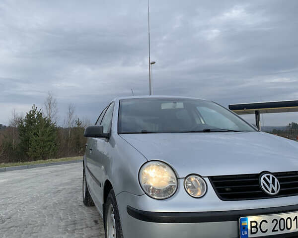 Серый Фольксваген Поло, объемом двигателя 1.39 л и пробегом 170 тыс. км за 4900 $, фото 1 на Automoto.ua