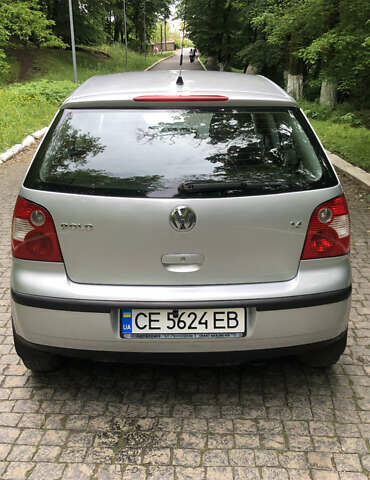 Серый Фольксваген Поло, объемом двигателя 1.39 л и пробегом 170 тыс. км за 3950 $, фото 13 на Automoto.ua