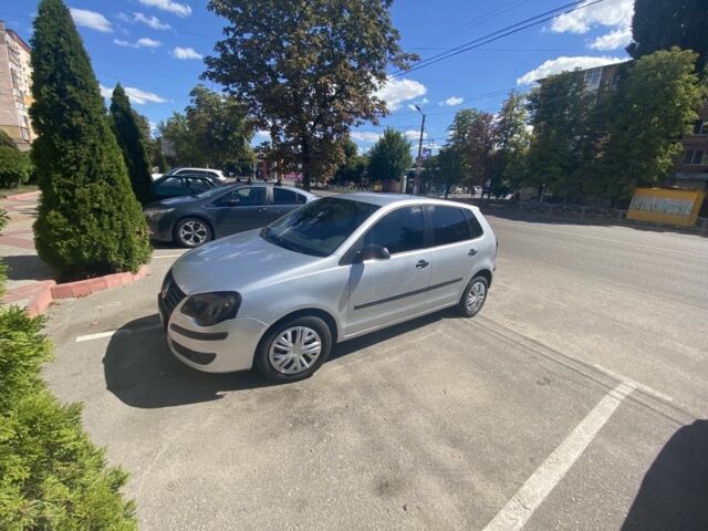 Фольксваген Поло 2005 в Кропивницком (Кировограде) на Automoto.ua Серый Фольксваген Поло, объемом двигателя 1.4 л и пробегом 444 тыс. км за 3500 $, фото 2 на Automoto.ua