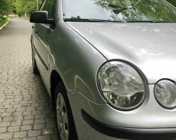 Серый Фольксваген Поло, объемом двигателя 1.39 л и пробегом 170 тыс. км за 3950 $, фото 11 на Automoto.ua