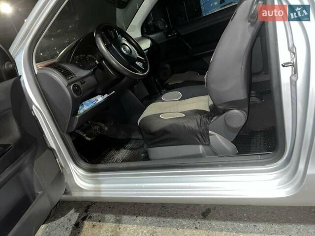 Серый Фольксваген Поло, объемом двигателя 1.42 л и пробегом 323 тыс. км за 4300 $, фото 9 на Automoto.ua