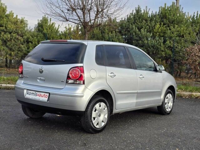 Серый Фольксваген Поло, объемом двигателя 1.4 л и пробегом 199 тыс. км за 5099 $, фото 6 на Automoto.ua