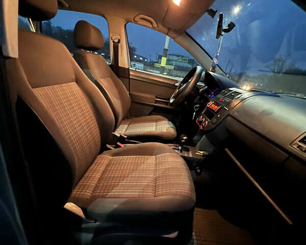 Сірий Фольксваген Поло, об'ємом двигуна 1.4 л та пробігом 113 тис. км за 5200 $, фото 55 на Automoto.ua