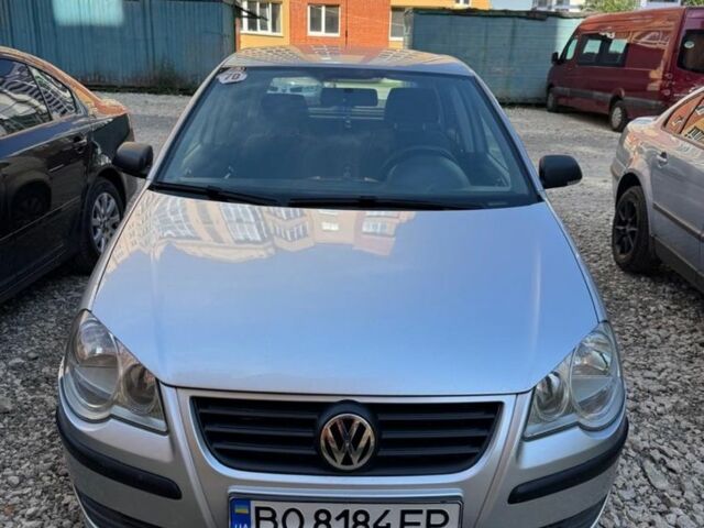 Сірий Фольксваген Поло, об'ємом двигуна 1.4 л та пробігом 110 тис. км за 5700 $, фото 1 на Automoto.ua
