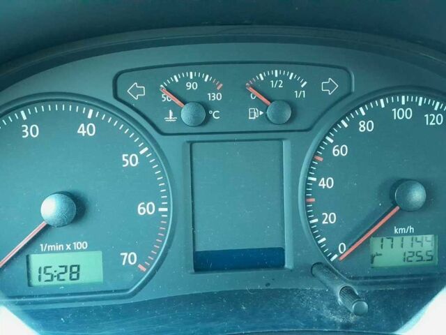 Серый Фольксваген Поло, объемом двигателя 1.6 л и пробегом 172 тыс. км за 6350 $, фото 9 на Automoto.ua