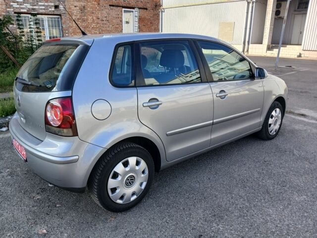 Серый Фольксваген Поло, объемом двигателя 0 л и пробегом 180 тыс. км за 4600 $, фото 1 на Automoto.ua