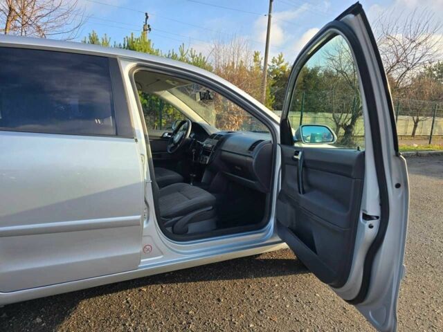 Серый Фольксваген Поло, объемом двигателя 1.4 л и пробегом 199 тыс. км за 5099 $, фото 9 на Automoto.ua