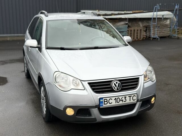 Сірий Фольксваген Поло, об'ємом двигуна 1.4 л та пробігом 180 тис. км за 6700 $, фото 9 на Automoto.ua